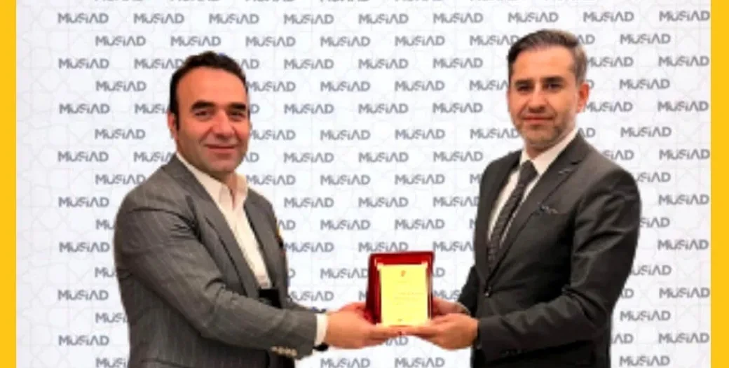 AT THE AWARD CEREMONY HELD FOR THOSE UNDERTAKING THE NEWEST AND PIONEERING INITIATIVES IN RENEWABLE ENERGY, THE PIONEERING INITIATIVE AWARD WAS PRESENTED TO EGESA