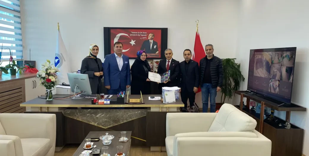 زيارة من مجلس قطاع الخدمات اللوجستية إلى مدرسة Aydoğan Öztiryaki TİM SANDER الثانوية الأناضولية المهنية والتقنية للتجارة الخارجية