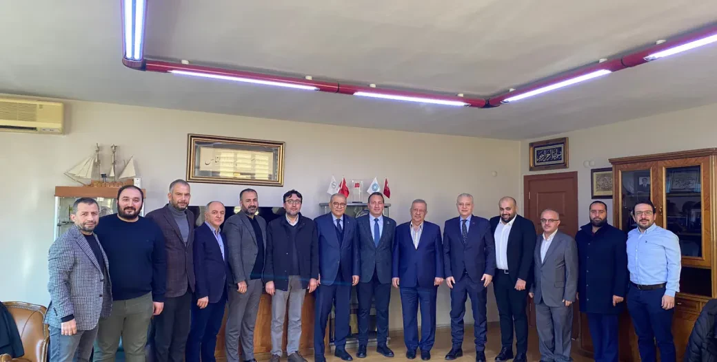 BEZMİALEM VAKIF ÜNİVERSİTESİ MÜTEVELLİ HEYETİ BAŞKANI AV. OSMAN DEVELİOĞLU VE İSTANBUL TİCARET ODASI YÖNETİM KURULU BAŞKAN YARDIMCISI DEVELİOĞLU’NA ZİYARET
