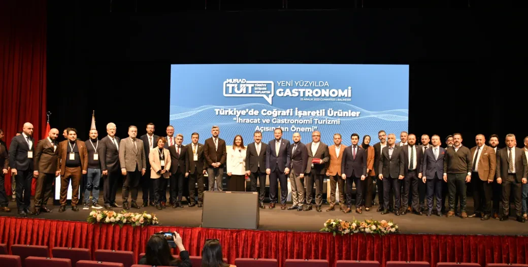 YENİ YÜZYILDA GASTRONOMİ BAŞLIKLI TÜRKİYE İSTİŞARE TOPLANTISI DÜZENLENDİ