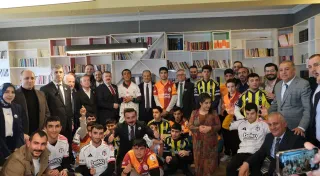 A MEANINGFUL EVENT FROM MÜSİAD FOR AUTISM AWARENESS DAY IN HAKKARİ