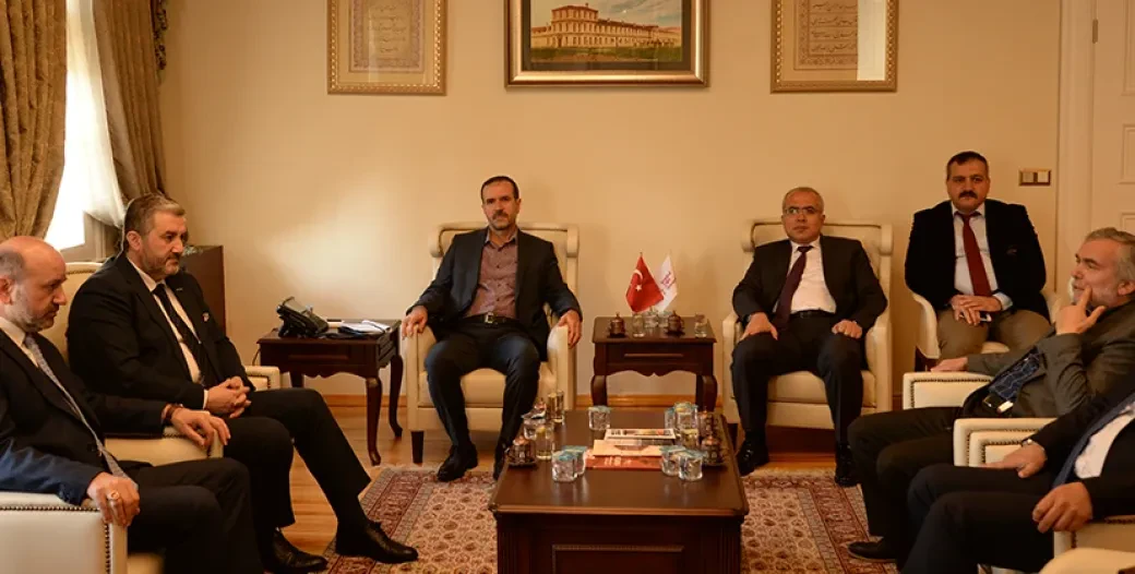 GENEL BAŞKAN KAAN: KARZ-I HASEN İLE TÜCCARIMIZIN OMUZLARINDAKİ FAİZ YÜKÜNÜ ALIYORUZ