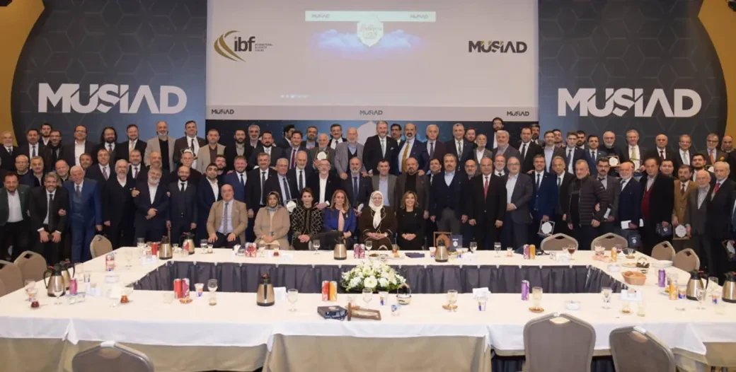 إقامة برنامج “Ahde Vefa” بمشاركة رؤسائنا العامين السابقين