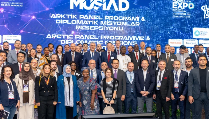 ARKTİK PANELİ VE DİPLOMATİK MİSYONLAR BULUŞMASI MÜSİAD GENEL MERKEZİ’NDE GERÇEKLEŞTİRİLDİ